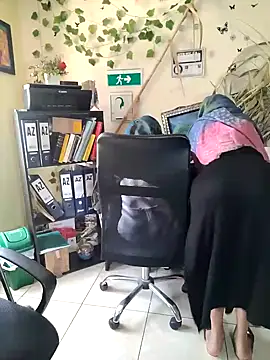 Snapshot of NAJWA-ARAB chatting on 12/12/24, 02:22 NAJWA-ARAB online show from 12/12/24, 02:22