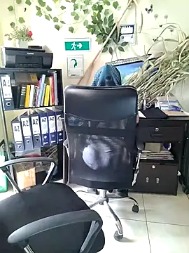 Snapshot of NAJWA-ARAB chatting on 01/23/25, 05:31 NAJWA-ARAB online show from 01/23/25, 05:31