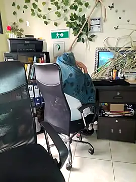 Snapshot of NAJWA-ARAB chatting on 02/27/25, 02:10 NAJWA-ARAB online show from 02/27/25, 02:10