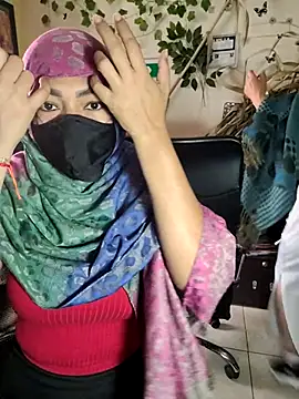 Snapshot of NAJWA-ARAB chatting on 03/04/25, 02:21 NAJWA-ARAB online show from 03/04/25, 02:21