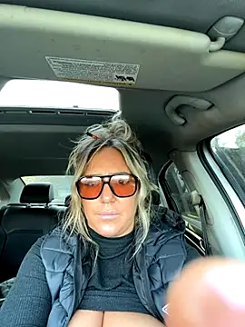 sunshinekisses online show from 11/24/25, 08:30