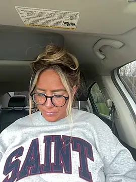 sunshinekisses online show from 05/18/26, 02:56