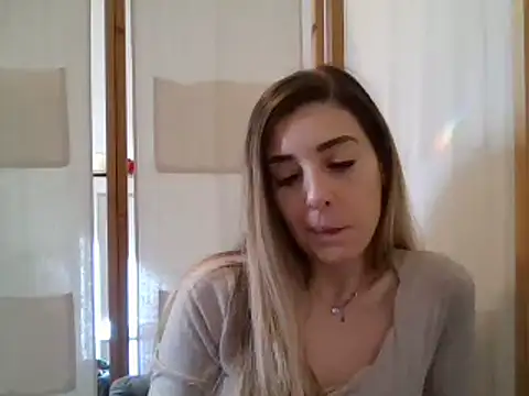 Snapshot of MissBella131 chatting on 01/24/25, 12:10 MissBella131 online show from 01/24/25, 12:10