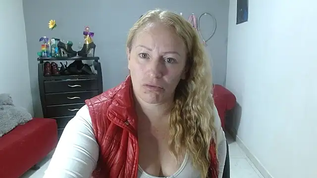 Snapshot of emperabigbootybigass chatting on 01/28/25, 01:05 emperabigbootybigass online show from 01/28/25, 01:05