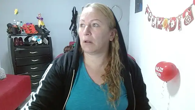 Snapshot of emperabigbootybigass chatting on 02/22/25, 12:08 emperabigbootybigass online show from 02/22/25, 12:08