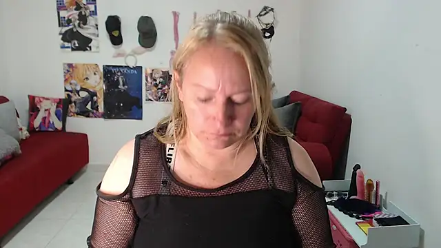 Snapshot of emperabigbootybigass chatting on 09/24/25, 12:19 emperabigbootybigass online show from 09/24/25, 12:19