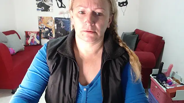 Snapshot of emperabigbootybigass chatting on 10/08/25, 12:14 emperabigbootybigass online show from 10/08/25, 12:14