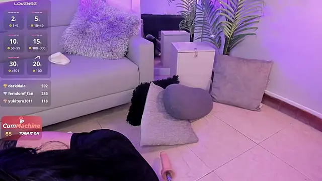 Manu Velez online show from 12/31/24, 05:40