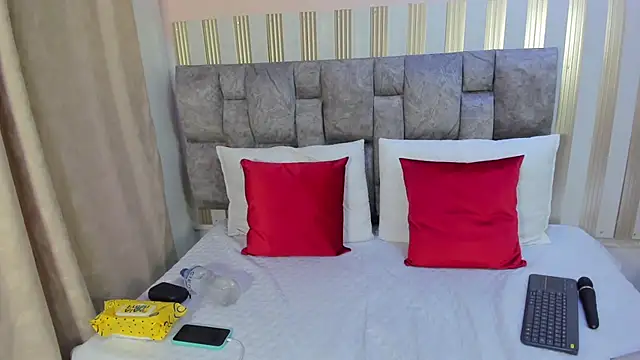 nova lane online show from 03/03/26, 07:42