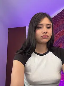 Snapshot of _Valkyrie chatting on 03/04/26, 07:09 Valkyrie online show from 03/04/26, 07:09