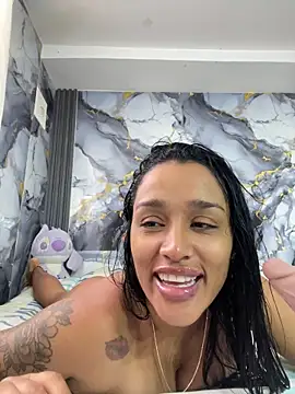 Snapshot of KatalinnaBrown chatting on 05/21/26, 04:25 KatalinnaBrown online show from 05/21/26, 04:25
