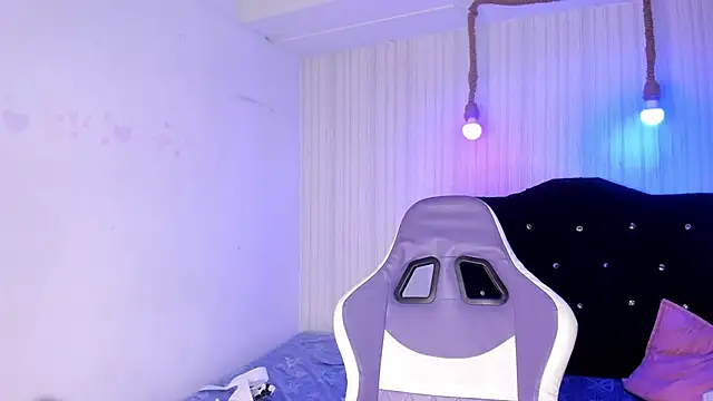 miku katsuragi online show from 10/07/25, 03:25