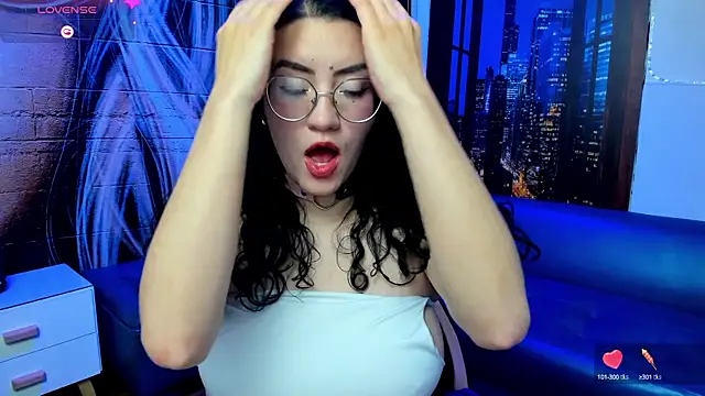 Snapshot of Violetaa_diazz chatting on 01/04/25, 12:05 Violetaa diazz online show from 01/04/25, 12:05