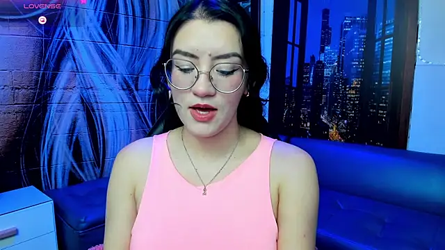 Snapshot of Violetaa_diazz chatting on 01/09/25, 04:08 Violetaa diazz online show from 01/09/25, 04:08