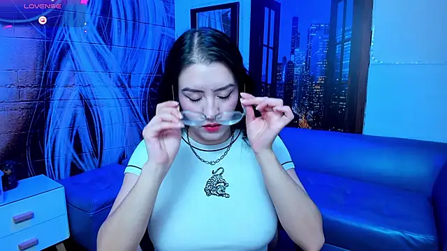 Snapshot of Violetaa_diazz chatting on 02/25/25, 09:13 Violetaa diazz online show from 02/25/25, 09:13