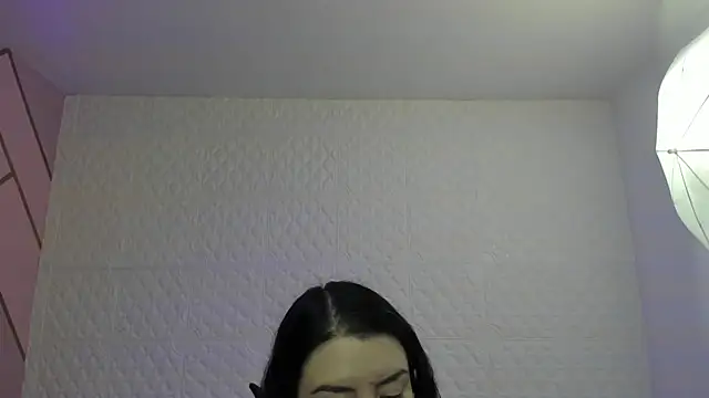 Snapshot of Violetaa_diazz chatting on 10/04/25, 09:13 Violetaa diazz online show from 10/04/25, 09:13
