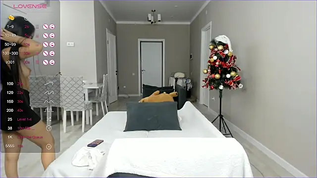 sailorrmoon online show from 12/29/24, 11:50