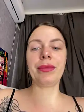 Lola Hale online show from 03/19/26, 05:39