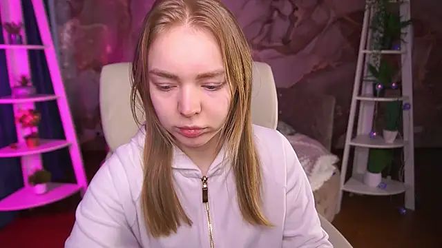 EmilySunshineS online show from 03/04/26, 06:52