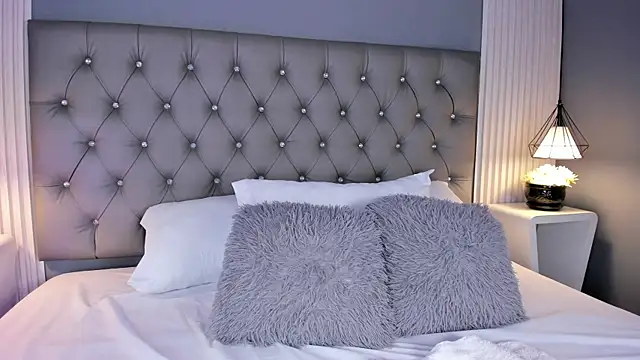 VioletthaRous online show from 03/06/26, 10:39