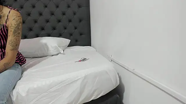 Snapshot of _candy_jade_ chatting on 02/25/26, 10:36 candy jade online show from 02/25/26, 10:36