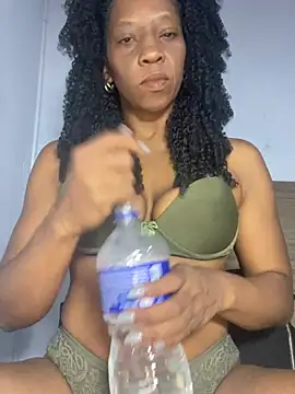 Luhma hot online show from 05/26/26, 12:17