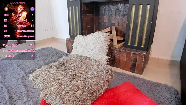 Snapshot of victoriajk chatting on 02/27/25, 03:59 victoriajk online show from 02/27/25, 03:59