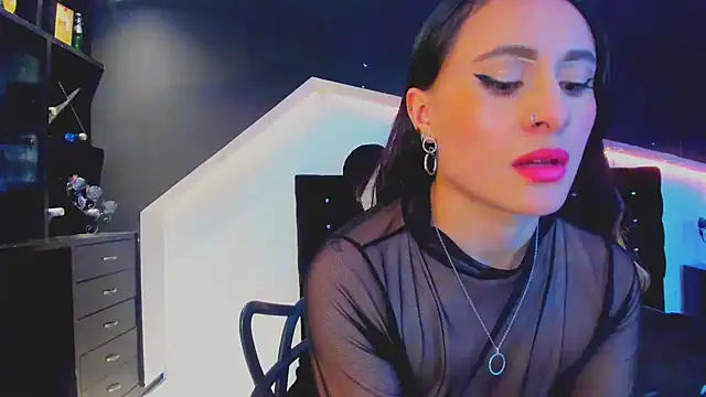 Coral Gibson online show from 03/22/25, 03:42