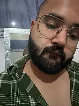 Snapshot of Dicky_Rohan chatting on 03/16/25, 04:56 Dicky Rohan online show from 03/16/25, 04:56