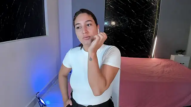 ScarlettWet9 online show from 03/21/25, 03:55