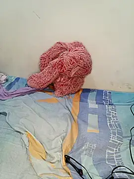 misskitty19-01 online show from 12/12/24, 10:02