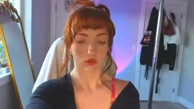 foxxyyyred online show from 02/18/26, 12:17