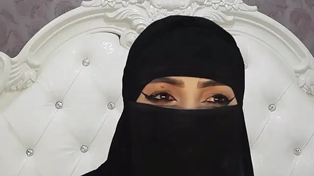 Snapshot of Hajar_Kar chatting on 05/21/26, 06:53 Hajar Kar online show from 05/21/26, 06:53