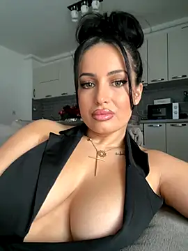 melissablack online show from 09/15/25, 10:59