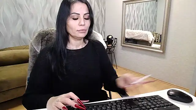 Sara Poison online show from 11/23/25, 03:28