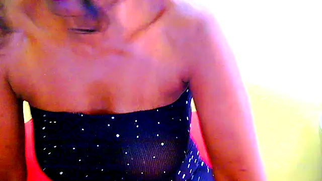 Snapshot of Mollybrookexx chatting on 05/07/26, 10:42 Mollybrookexx online show from 05/07/26, 10:42