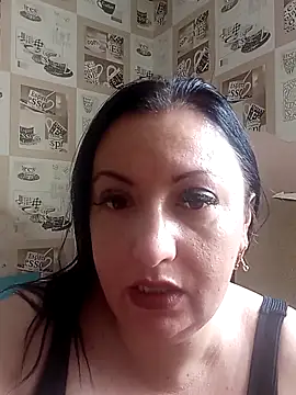 Veronica-Celie online show from 09/28/25, 10:20