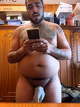 Dikkiduohottt online show from 10/27/25, 03:38