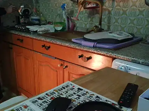 VeneRed online show from 11/21/25, 09:41