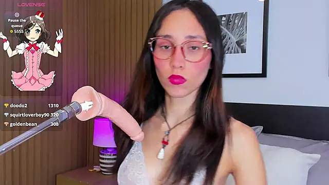 doll bella  online show from 04/25/26, 07:44