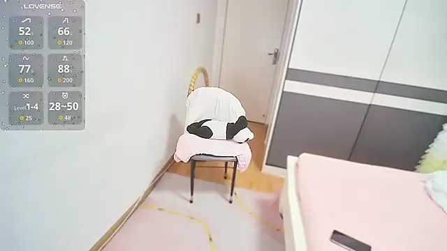 CN-Shanshan online show from 04/07/26, 01:33