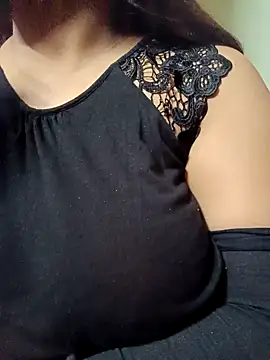 Snapshot of Cute_payal0 chatting on 01/06/25, 05:06 Cute payal0 online show from 01/06/25, 05:06