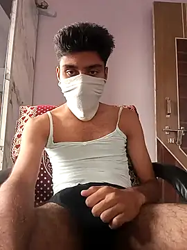 xxxgayroy12 online show from 12/24/24, 10:44