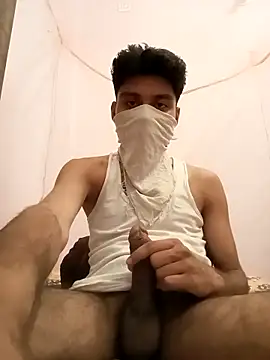 xxxgayroy12 online show from 03/20/25, 06:53