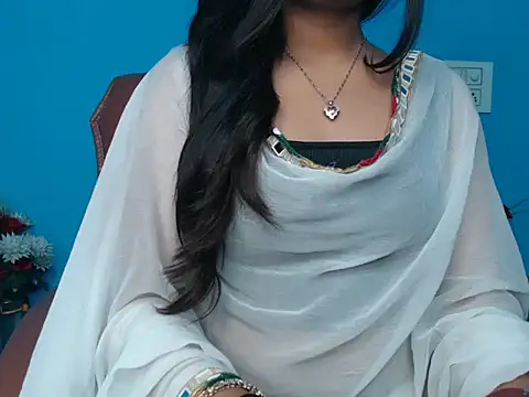 Wish Queen online show from 11/06/25, 04:19