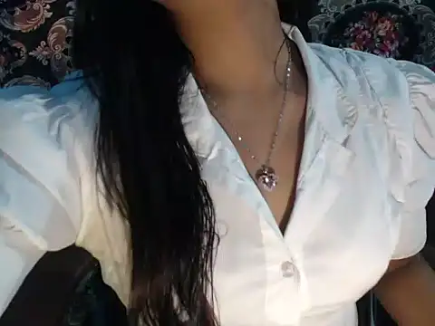 Wish Queen online show from 12/20/25, 08:54