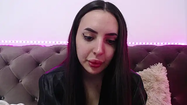 TiffanyPeretz online show from 02/18/25, 11:52