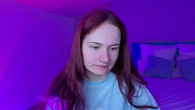 L1ittle kitty  online show from 02/25/26, 06:45