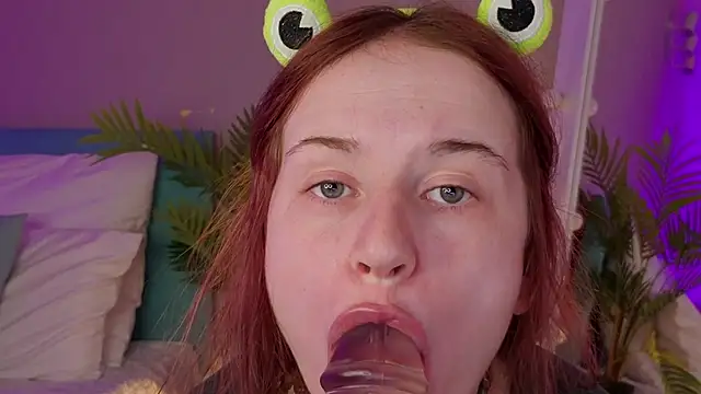 L1ittle kitty  online show from 03/31/26, 04:35