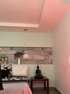 Alisha-Bond online show from 02/01/25, 02:37